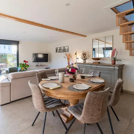 Chalet, Spacieux, Proche Du Lac, Vue Sur La Montagne *