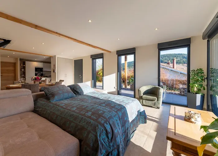 Chalet, Spacieux, Proche Du Lac, Vue Sur La Montagne Vakantiehuis